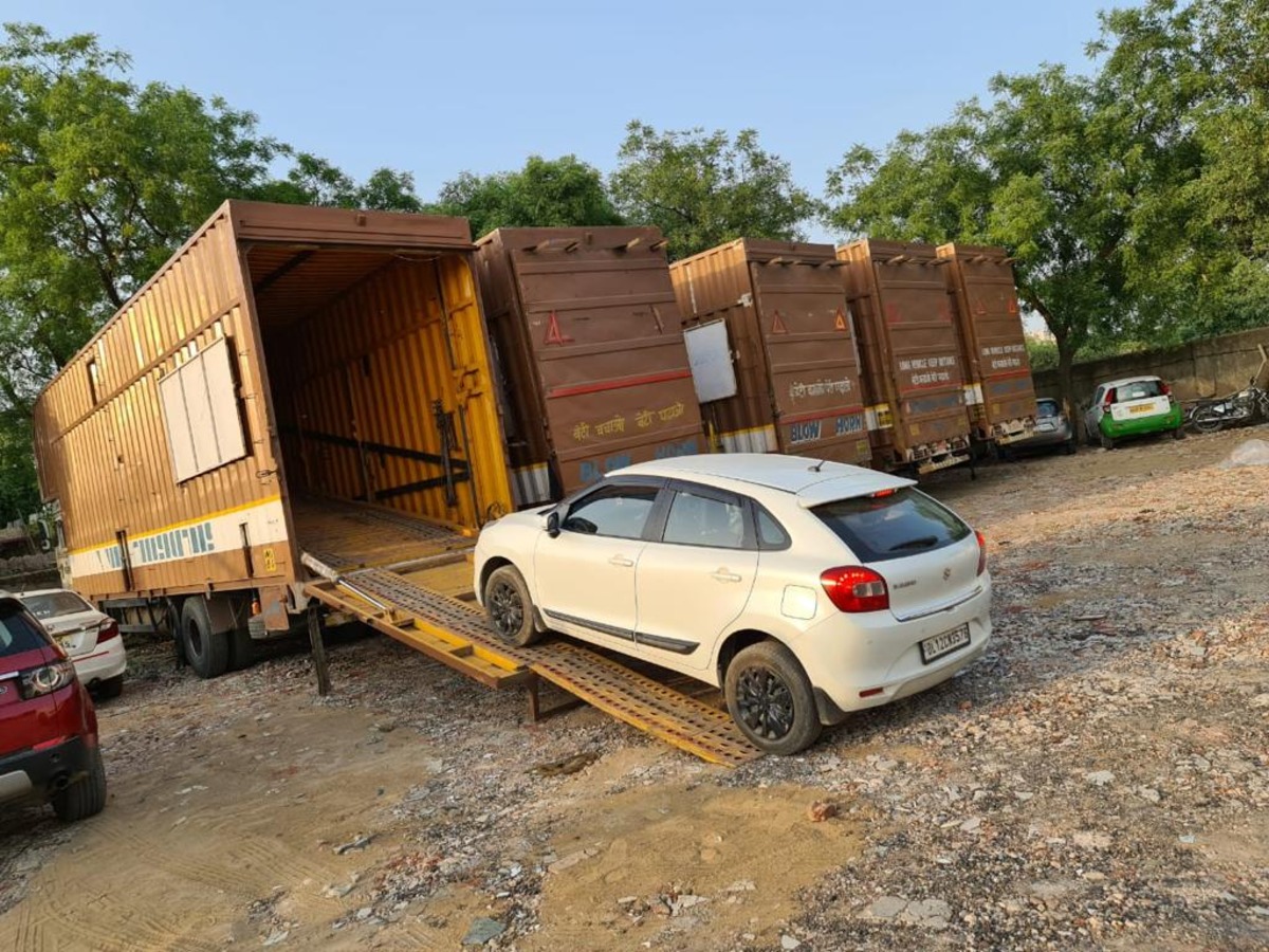 Road vs. Rail vs. Container: What’s Best for Car Transport in Kolkata?