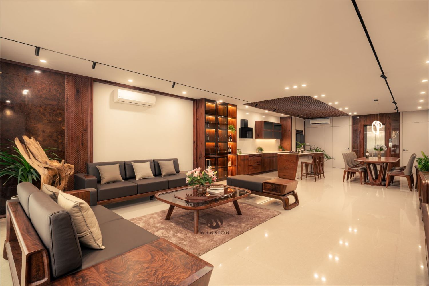 Showroom gỗ óc chó tại Hà Nội – Trải nghiệm cùng Mansion