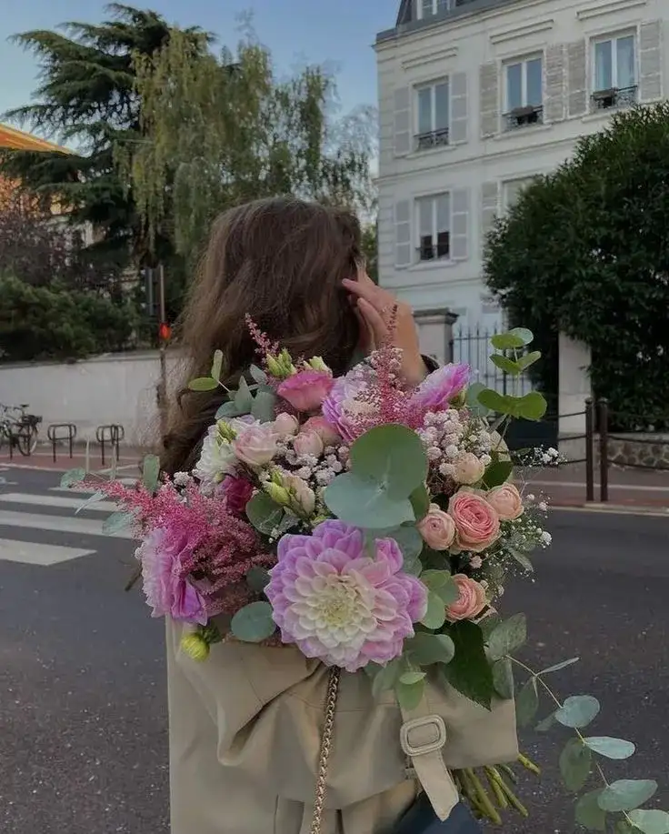 Charlotte Hicks Profile Picture