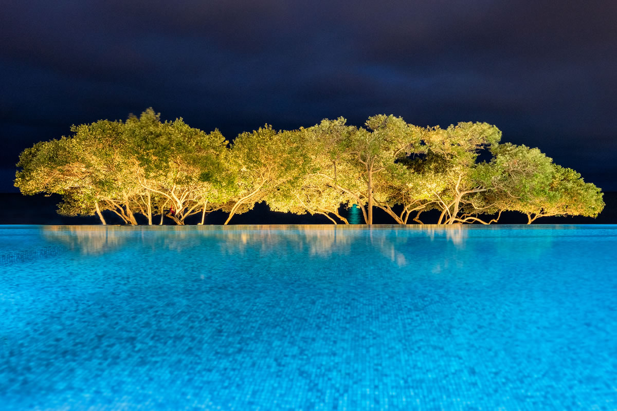 Design Custom Pools  Spas - Ryan Hughes Design Florida