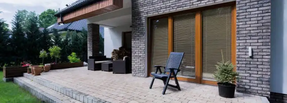 Victoria Deck and Fence Cover Image