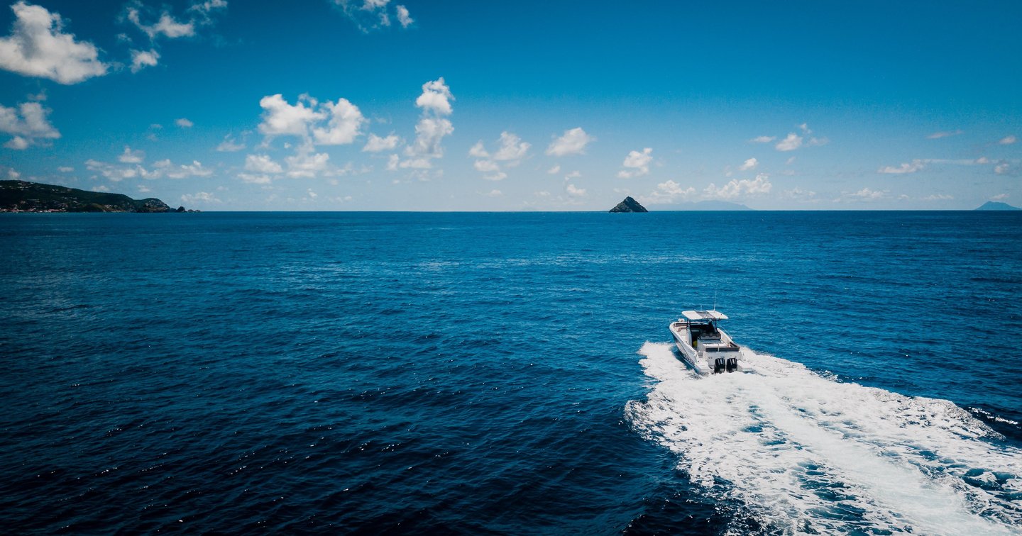 Location bateau Guadeloupe Premium - Excellence nautique caraïbes | Excellence Nautique Caraïbes