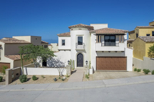 Luxury Living at Rancho San Lucas Community| Golf  Hotel in Cabo