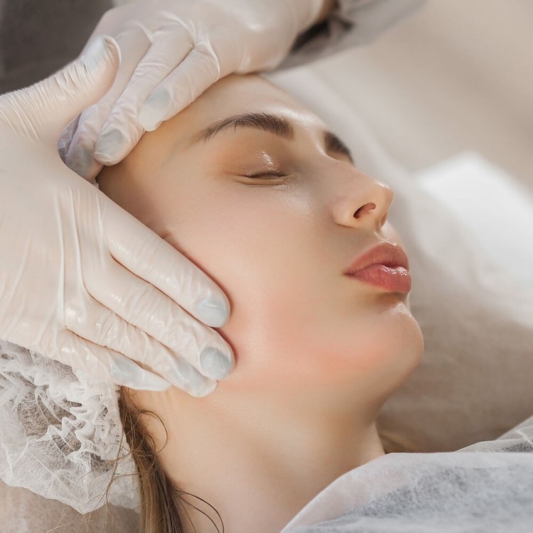 Sculptra vs Traditional Fillers: Slow-Build Collagen or Instant Volume? A Clear Comparison - Rutherford Voice