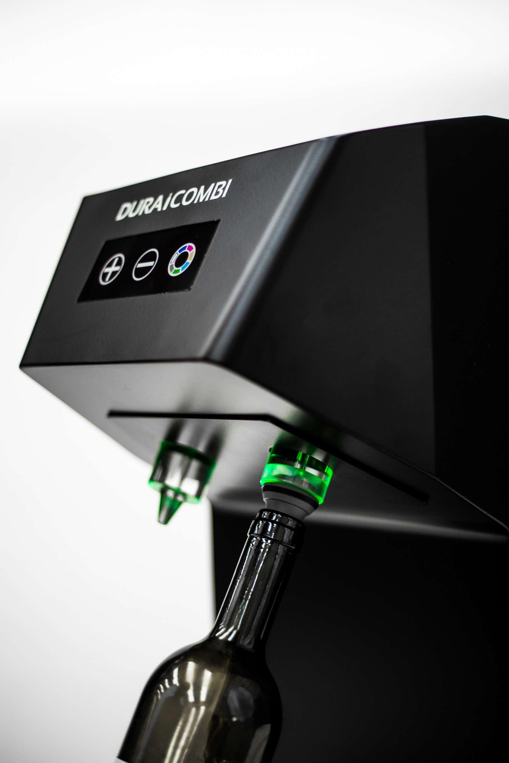 Wine Dispenser da Incasso: L\Elemento di Design che Trasforma...