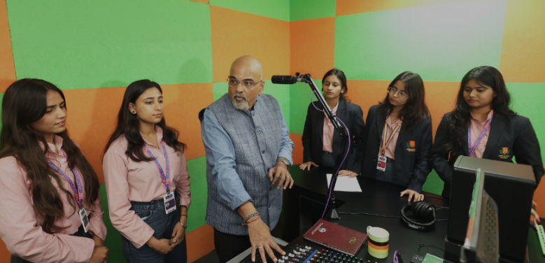 Explore Top Bachelor of Journalism and Mass Comm Programs – jnuuniversityjaipur