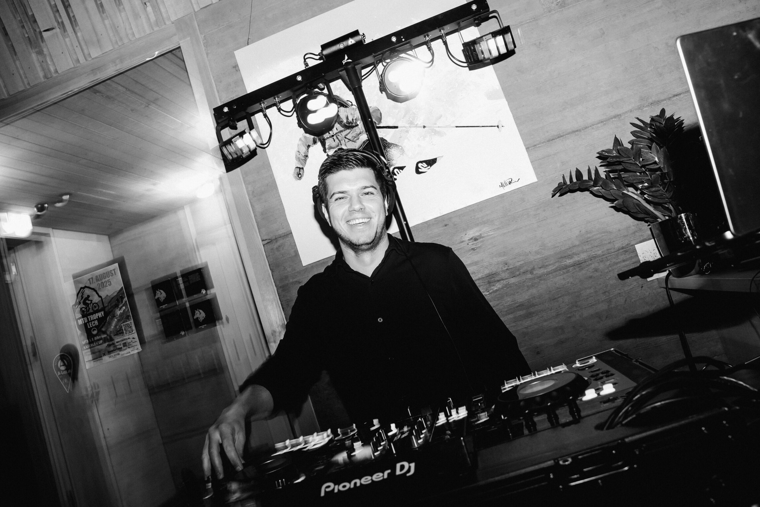 DJ für dein Firmen-Event | Corporate DJ für Events