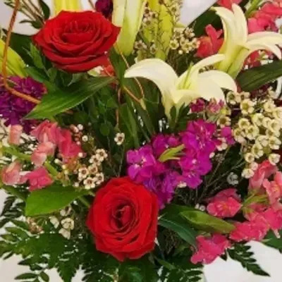 Valentine’s Day Flowers Delivery in Winter Springs FL