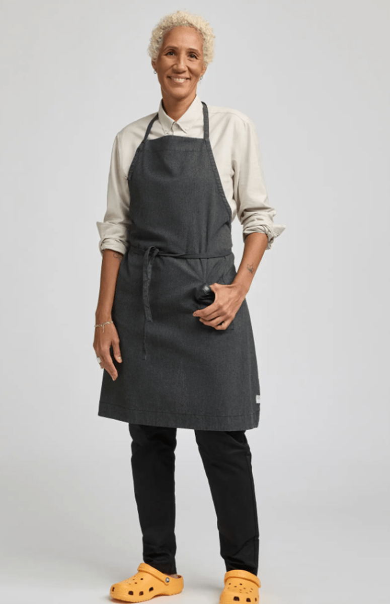 Style Meets Professionalism: A Complete Guide to Beauty Salon Uniforms – A Bit of Everything