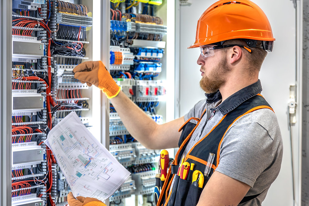Smart Ways to Choose the Right Electrical Contractor in San Angelo, Texas