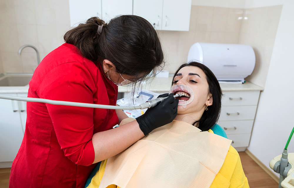 Everything You Need to Know Before Visiting the Best Dentist in Ahmedabad