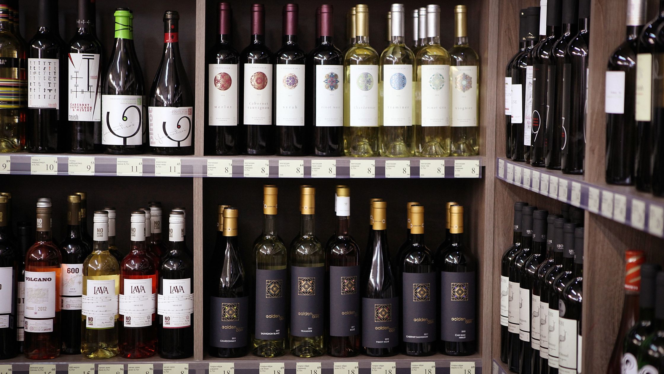 How Storage Conditions Affect Wine Flavor Over Time