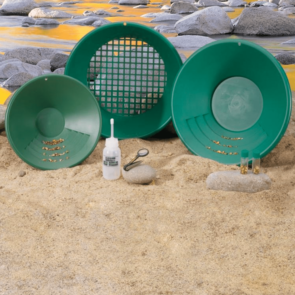 Gold Prospecting: Shopping for the Ideal Gold Panning Kit – Vibe Explored