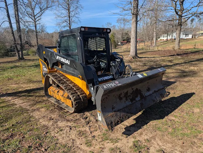 Why Attachments Keep Failing on Job Sites And How a Proper Mounting Plate Fixes It - Spartan Equipment