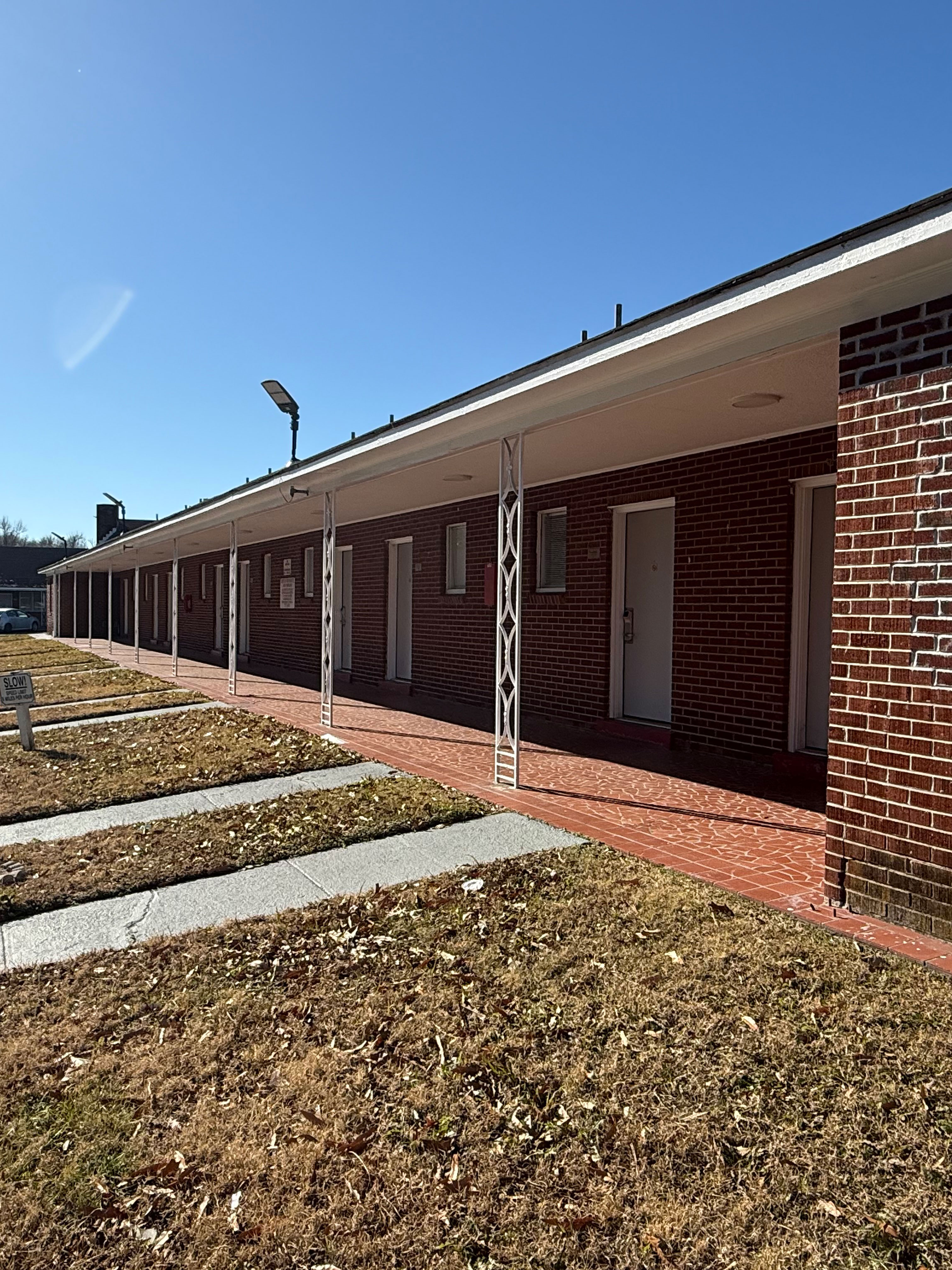 Cheap  Extended Stay Hotels in Hampton, VA | Economy 7 Inn