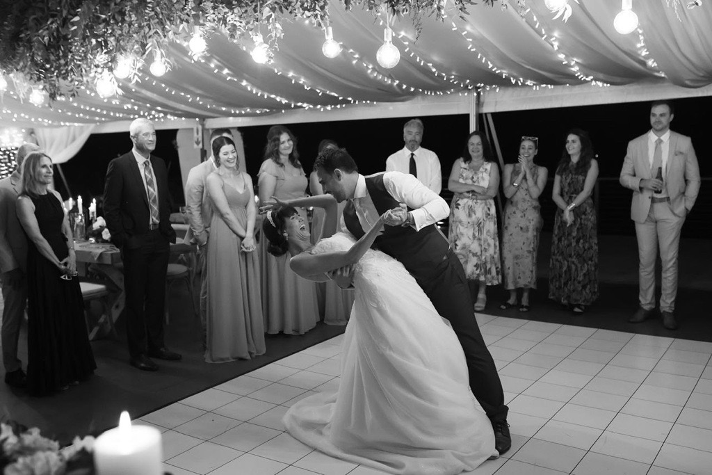 IV Dance Studio | Best Dance Studio for Beginners  Couples